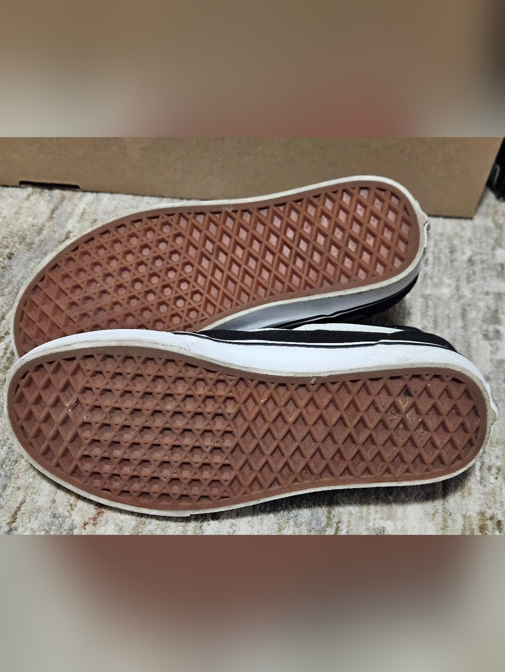 Vans Sk8-Hi Classic Black & White High-Top Sneakers Women's Size 8.5 (Worn Twice - Picture 8 of 8